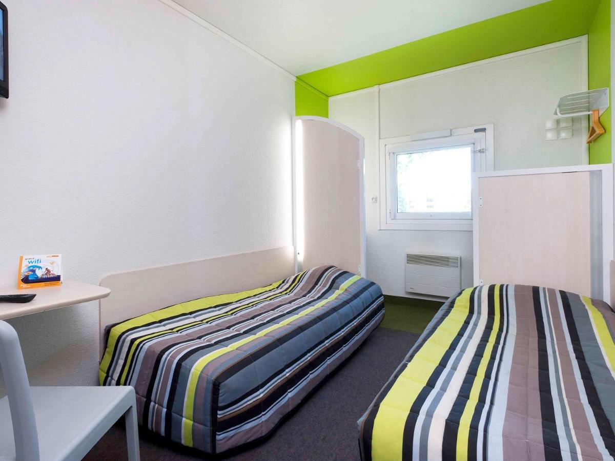 Enzo Hotel 1Er Prix Coudes Exterior photo